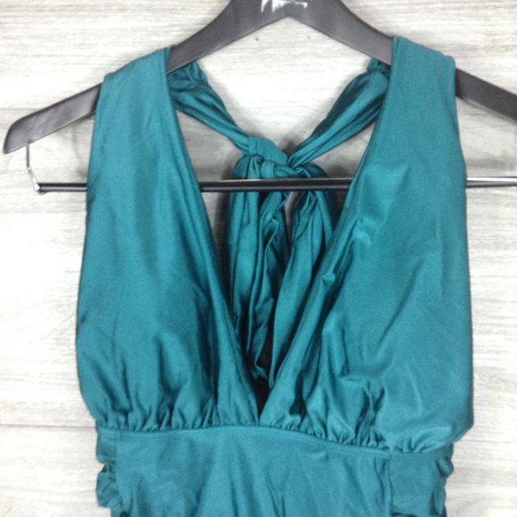 Nicole Miller New York Convertible Swimsuit - Picture 4 of 7